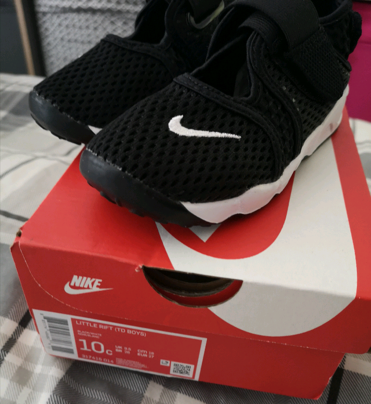 huarache boys nike trainers